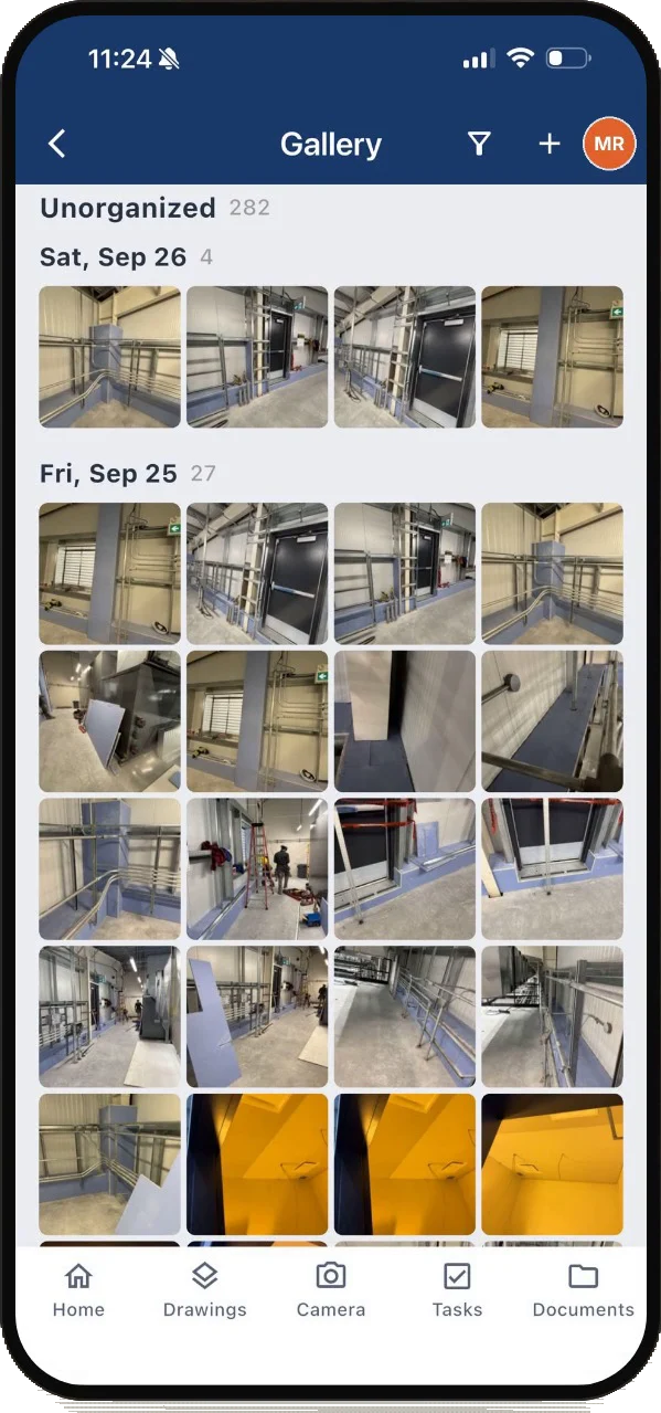 SubTrade mobile gallery with unorganized photos grouped by Saturday, Sep 26 and Friday, Sep 25